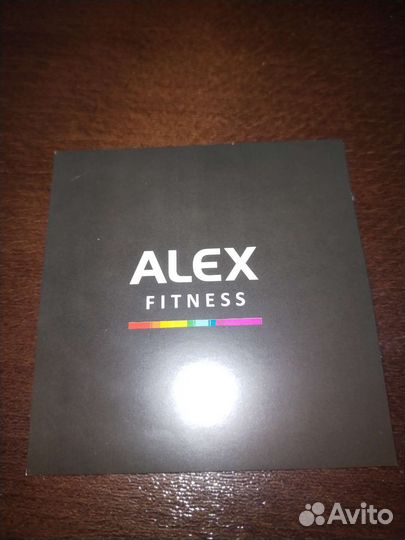 Абонемент в фитнес клуб