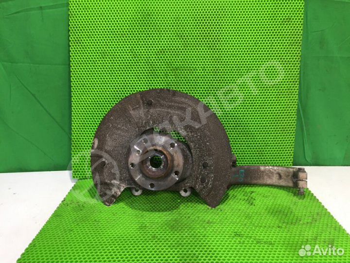 Поворотный кулак левый Bmw X5 E70