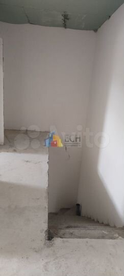 3-к. квартира, 117 м², 2/3 эт.