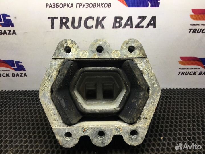 Опора двигателя