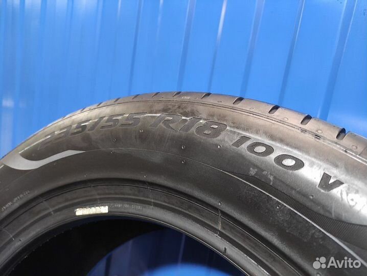 Pirelli P Zero PZ4 235/55 R18