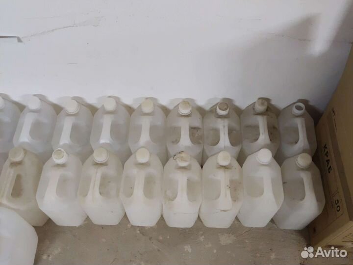 Канистра пластиковая 5 литров