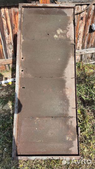 Металлическая дверь бу