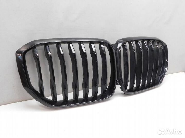 Решетка радиатора BMW X5