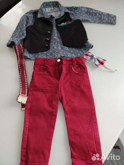 Костюм праздничный