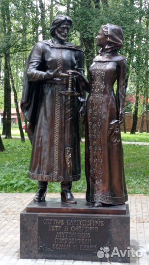 Скульптуры мемориальные под заказ