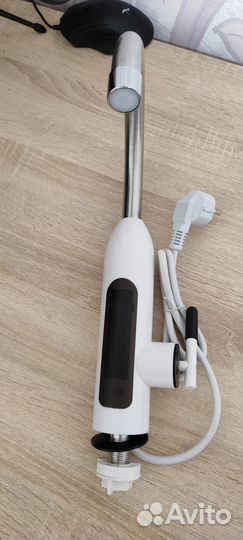 Водонагреватель универсальный новый