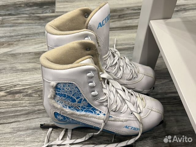 Коньки фигурные action