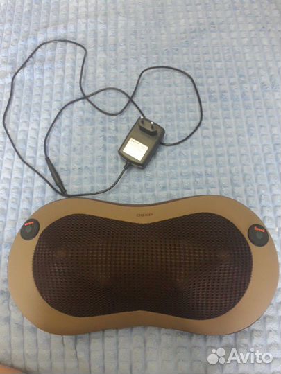 Продам новую массажную подушку Dexp