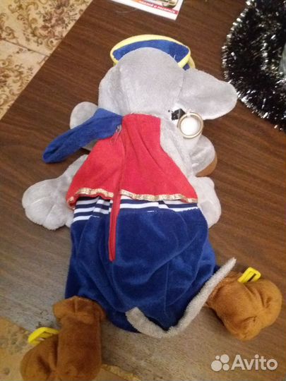 Игрушки-рюкзаки