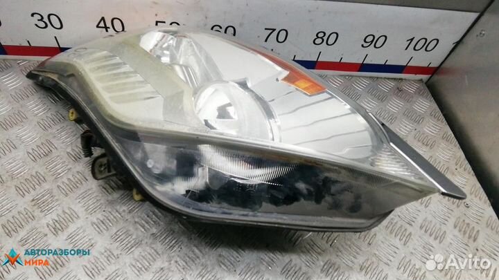 Фара левая Ford Kuga 2008