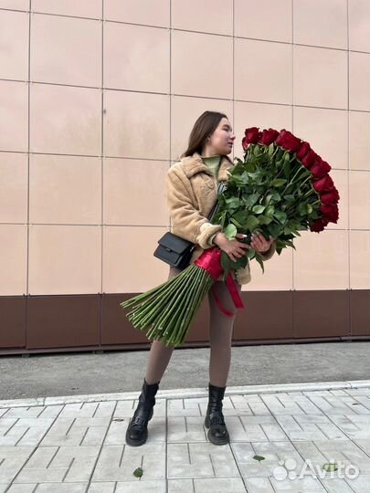 Премиум роза Эквадор метровая. Роза 100 см