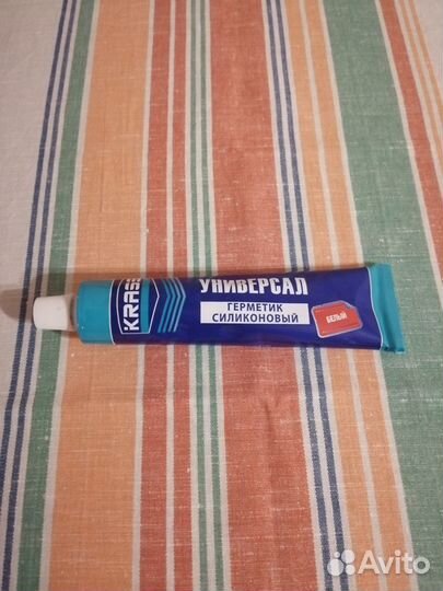 Гибкая подводка. Силиконовый герметик. Кран-букса