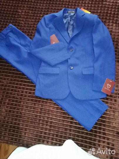 Продаю костюм детский