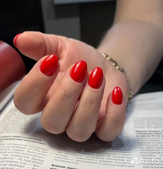 Стрижки,окрашивания,маникюр,педикюр