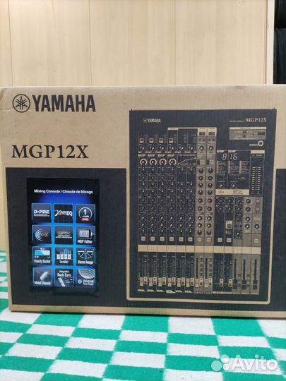 Микшерный пульт Yamaha mgp12x