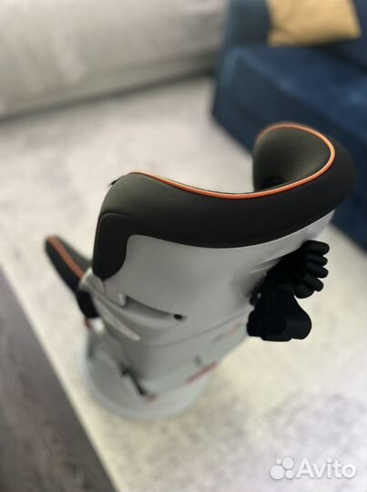 Кресло детское в машину mini cooper original