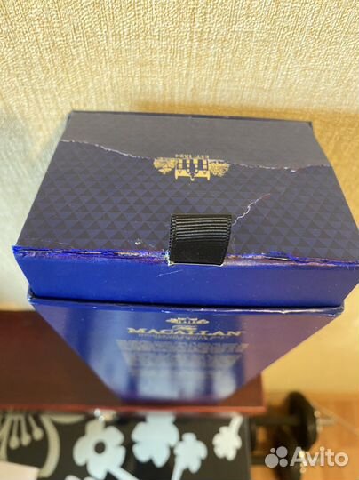 Коробка от Macallan 18 DC 2020
