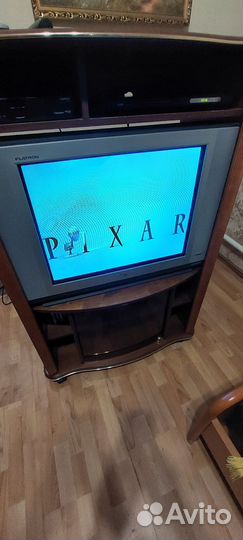 Телевизор с тумбой и dvd