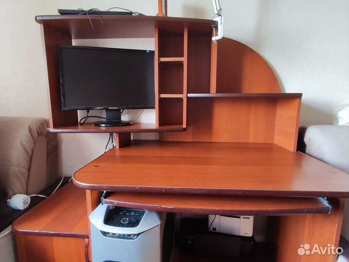 Компьютерный стол бу