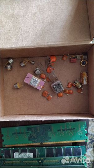 Продам радиодетали как лом