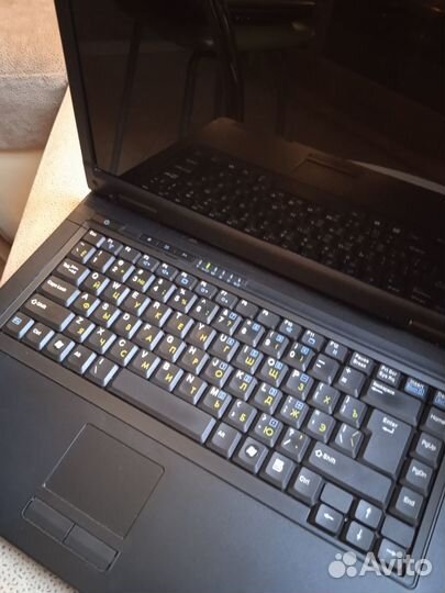 Roverbook Voyager V514L