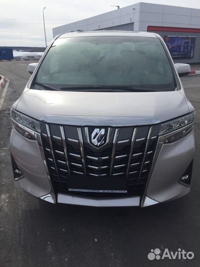 Toyota Alphard 3.5 AT, 2019, 140 000 км