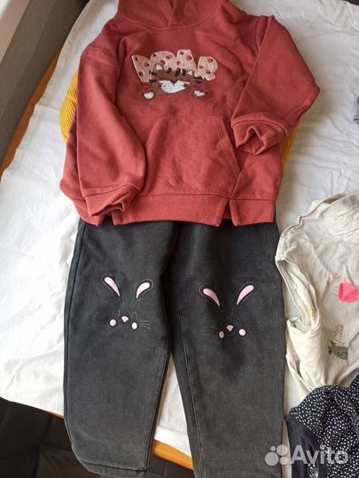 Вещи пакетом на девочку 98-104