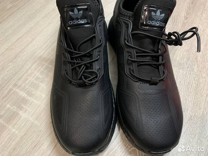 Кроссовки Adidas черные