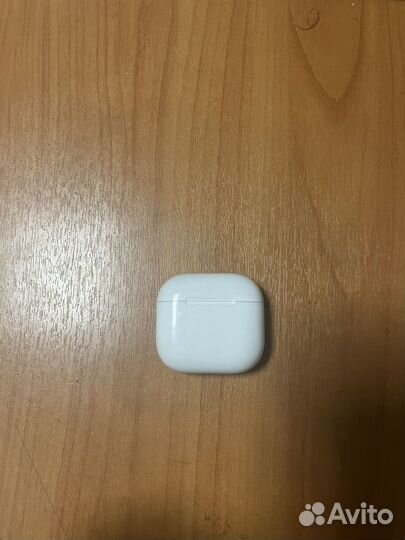 Беспроводные наушники apple airpods