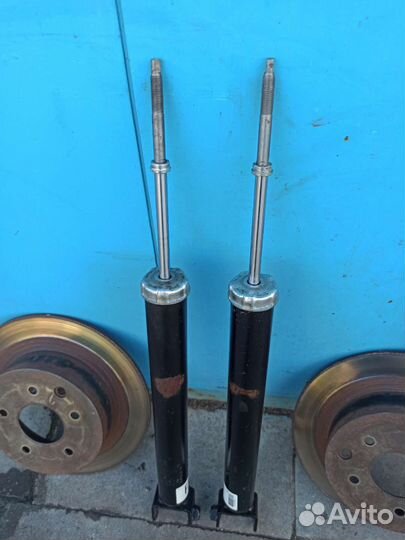 Диски тормозные, стойки задние Teana 33