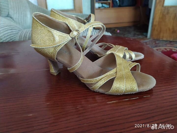 Бальные туфли