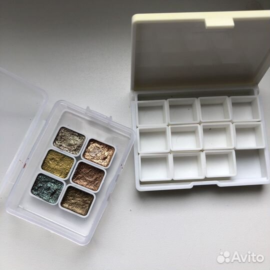 Акварельные краски, акварельные карандаши