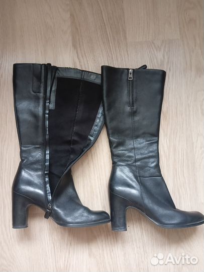 Сапоги жен., нат. кожа 38 р