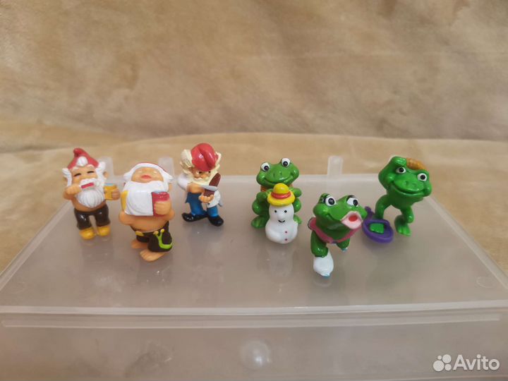 Игрушки Киндер сюрприз Гномы Лягушки Пони и пр