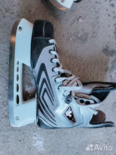 Коньки CCM Vector 8.0 профессиональные