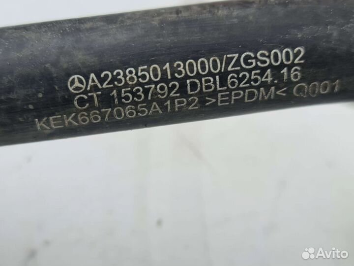 Патрубок охлаждающей жидкости Mercedes W213