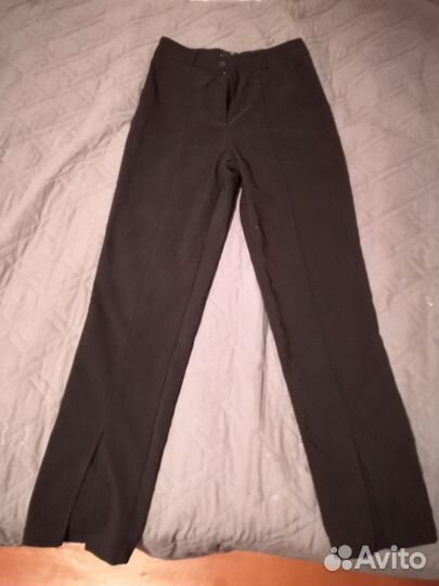 Джинсы 158 р. и брюки 46-48 р