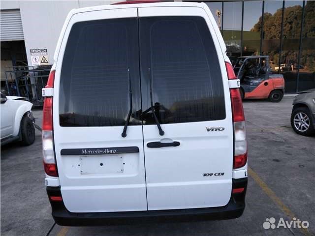 Разбор на запчасти Mercedes Vito W639