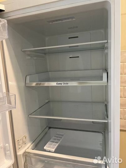 Холодильник samsung
