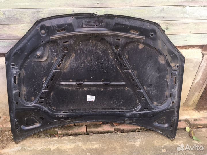 Капот Volkswagen golf 5