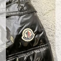Пуховик Moncler Maya черный глянец