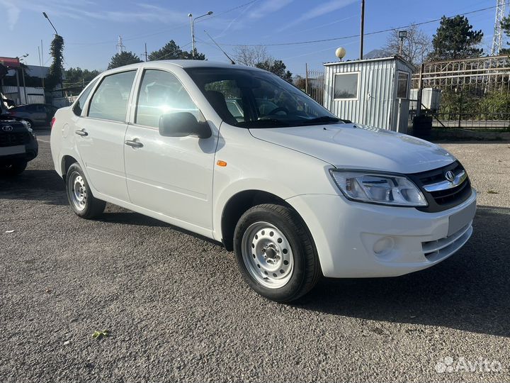 LADA Granta 1.6 AT, 2013, 198 000 км