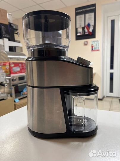 Кофемолка Kitfort KT-744