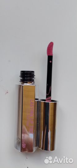 Блеск для губ помада Carolina Herrera новая и тд