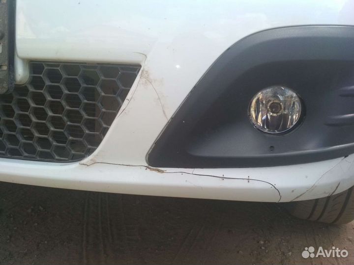 Бампер передни на ларгус