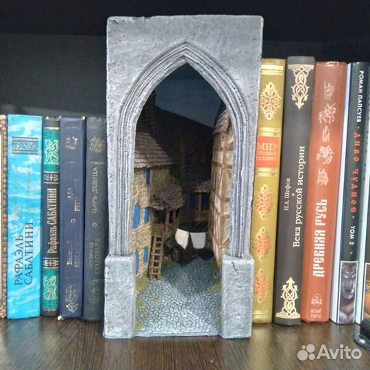 Ночник вкладка на книжную полку (book-nook)