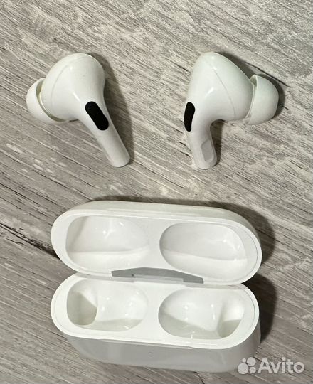 Apple AirPods Pro