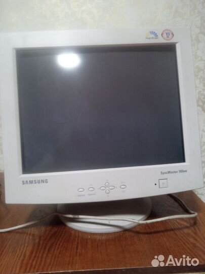 Продам монитор samsung SyncMaster 765MB