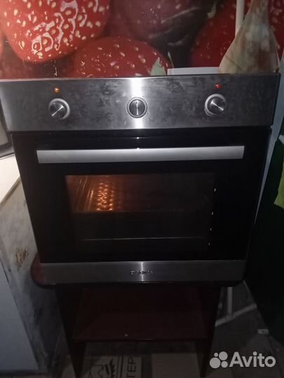 Духовой шкаф